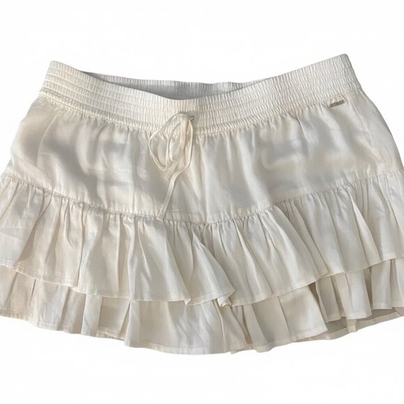 Victoria's Secret Ivory Satin Ruffle Skirt in Winter White - Picture 3 of 3